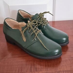 Green Leather Oxford Shoes Size 11/EU 43